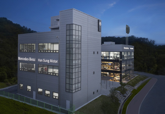 메르세데스-벤츠 춘천 서비스센터 전경. <메르세데스-벤츠코리아 제공>